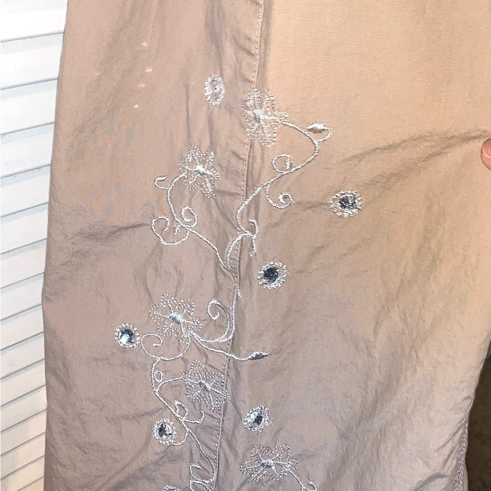 Vintage Y2K cargo lightweight floral embroidery women’s tan pants size 13
